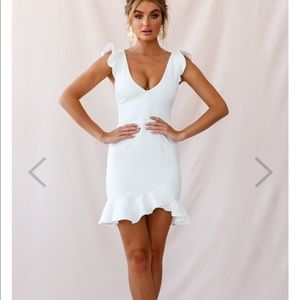 Take Note Frill Dress White Dress Selfie Leslie